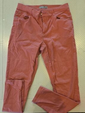 Skinny Jeans in Rosewood Pink